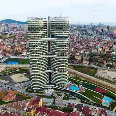 Daire Ataşehir örnek Mah Fully Furnished İstanbul