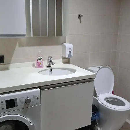 Daire Ataşehir örnek Mah Fully Furnished İstanbul